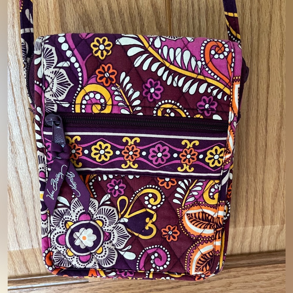 Vera Bradley cross body purse